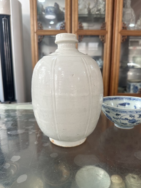 古玩陶瓷青白釉瓜棱梅瓶真品鑒賞圖