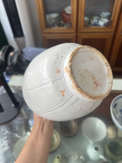 古玩陶瓷青白釉瓜棱梅瓶真品鑒賞圖