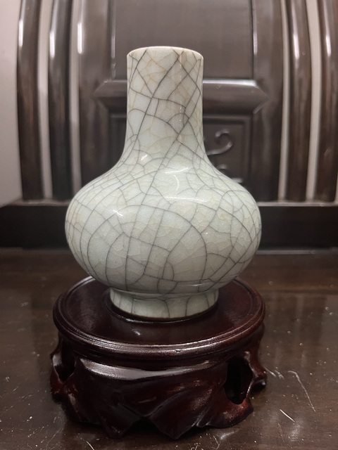 古玩陶瓷 乾隆荸薺瓶真品鑒賞圖