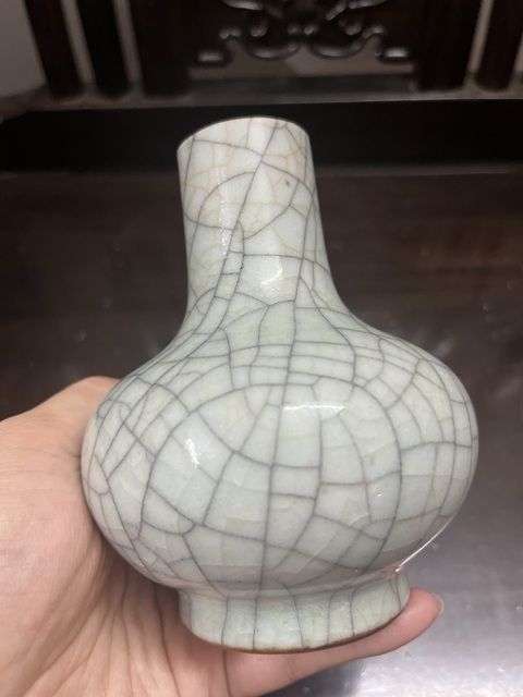古玩陶瓷 乾隆荸薺瓶真品鑒賞圖
