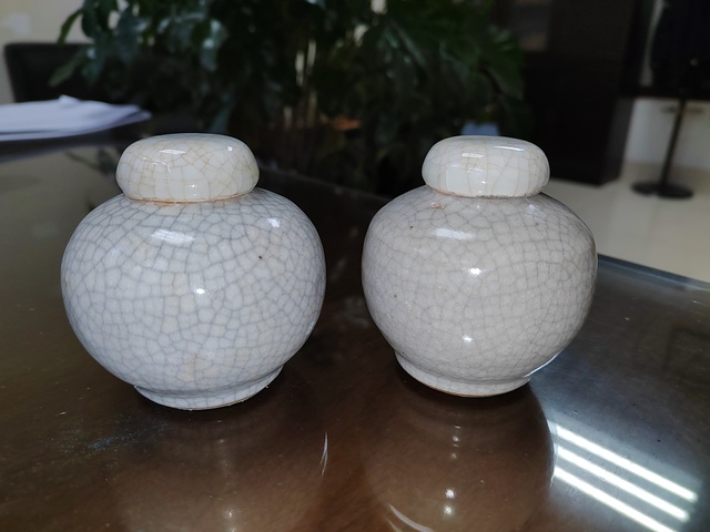 古玩陶瓷哥釉蓋罐真品鑒賞圖