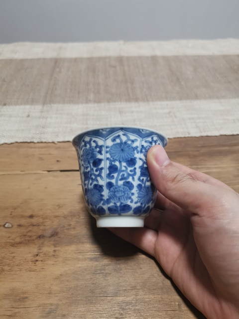 古玩陶瓷青花杯真品鑒賞圖