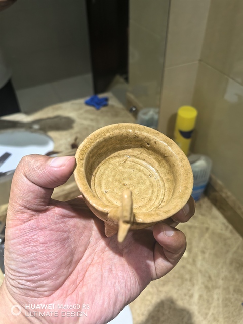 古玩陶瓷南北朝越窯青瓷鳳首三足爐拍賣,當前價格10800元
