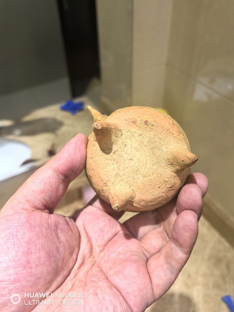 古玩陶瓷南北朝越窯青瓷鳳首三足爐拍賣,當前價格10800元