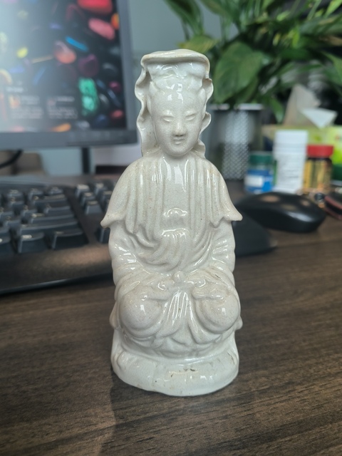 古玩陶瓷德化白瓷觀音菩薩造像真品鑒賞圖