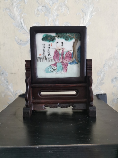 古玩陶瓷粉彩人物瓷板真品鑒賞圖