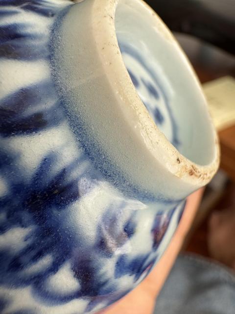 古玩陶瓷青花花卉紋杯真品鑒賞圖