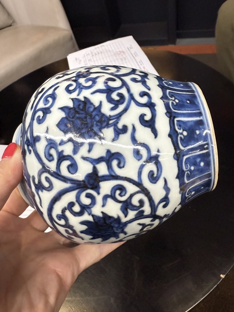 古玩陶瓷甜白釉罐真品鑒賞圖