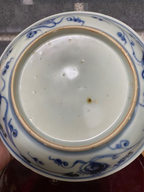 古玩陶瓷青花飄帶繡球獅子紋盤真品鑒賞圖