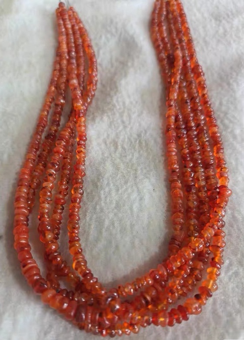 古玩玉器瑪瑙隨形珠串真品鑒賞圖