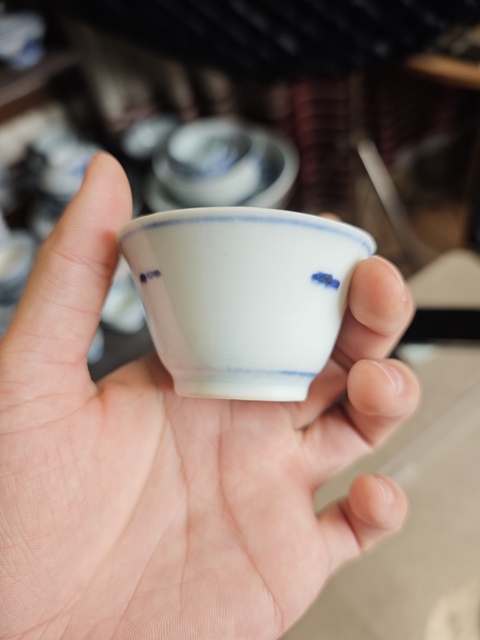 古玩陶瓷雍正青花杯真品鑒賞圖