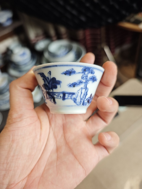 古玩陶瓷雍正青花杯真品鑒賞圖