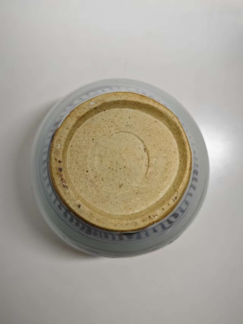古玩陶瓷青花花卉紋罐真品鑒賞圖