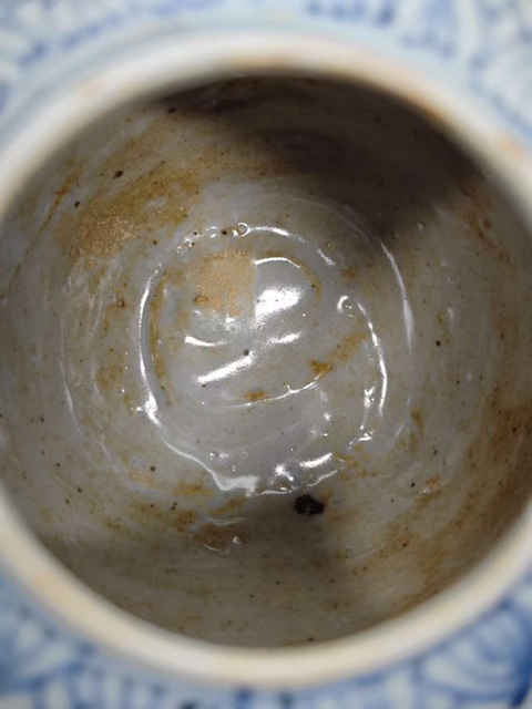 古玩陶瓷青花花卉紋罐真品鑒賞圖