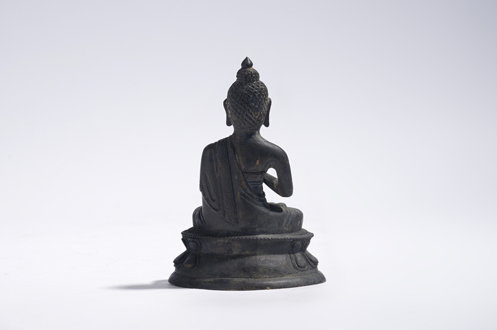 古玩銅器清晚期·釋迦牟尼銅造像真品鑒賞圖