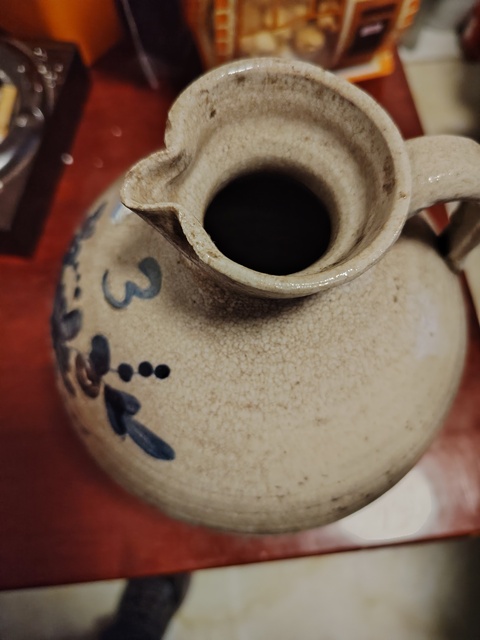 古玩陶瓷青花花卉紋花澆真品鑒賞圖