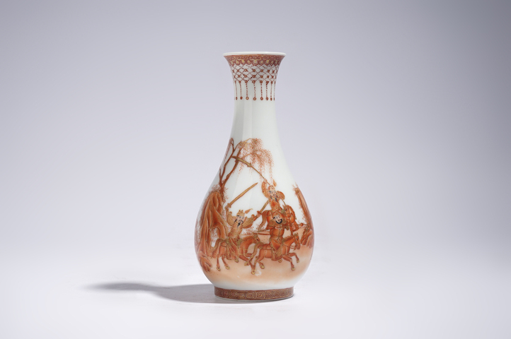 古玩陶瓷民國·礬紅描金三英戰呂布詩文玉壺春瓶真品鑒賞圖