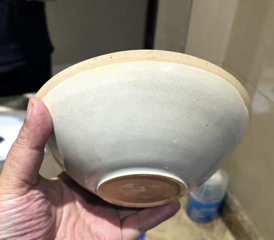 古玩陶瓷湖田窯刻劃花碗真品鑒賞圖