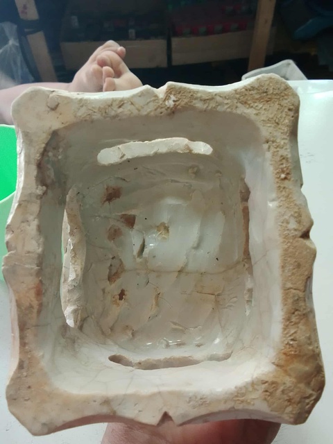 古玩陶瓷獅子塑像真品鑒賞圖