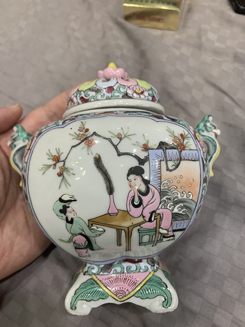 古玩陶瓷粉彩人物罐拍賣,當前價格3000元