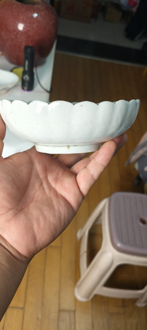 古玩陶瓷白釉瓜棱型碗（日本瓷）真品鑒賞圖