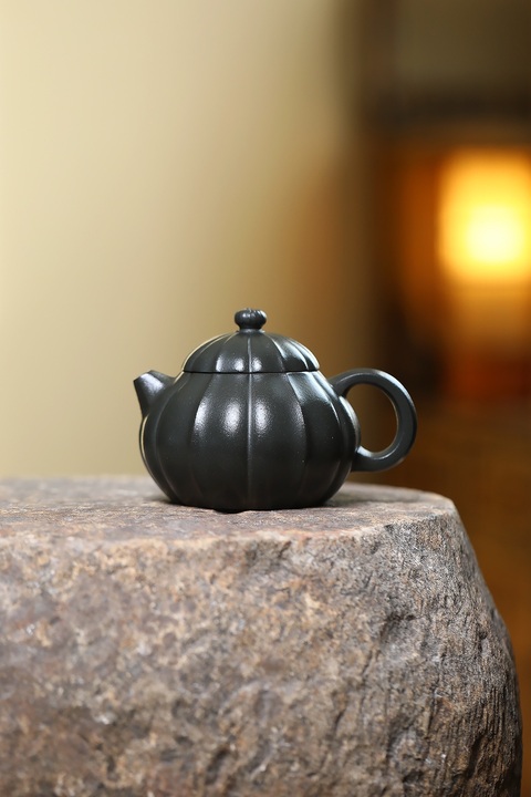 古玩雜項筋紋文旦壺真品鑒賞圖