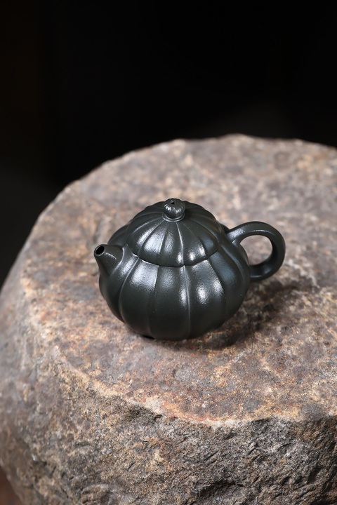 古玩雜項筋紋文旦壺真品鑒賞圖