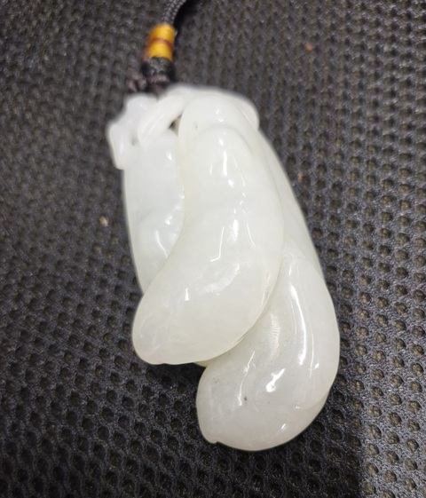 古玩玉器天然和田玉雕件真品鑒賞圖