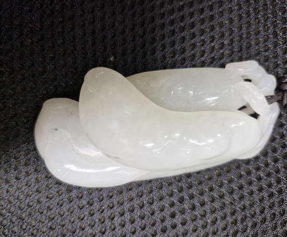 古玩玉器天然和田玉雕件真品鑒賞圖