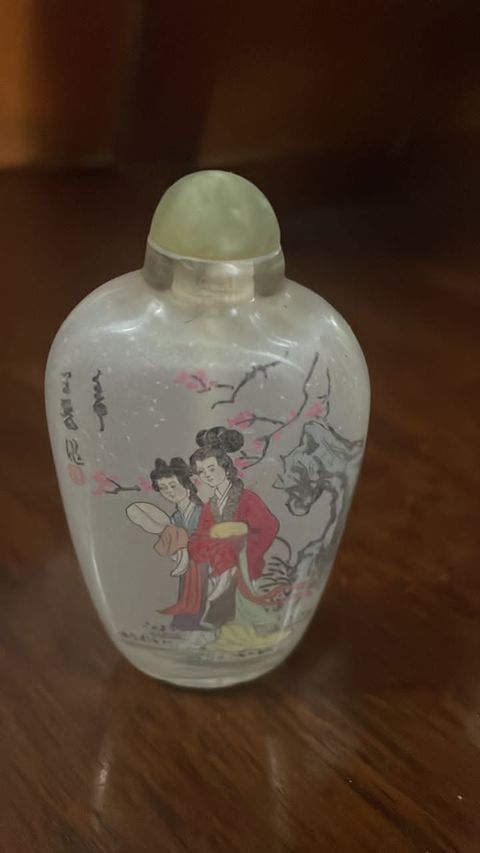 古玩雜項(xiàng)九十年代制作內(nèi)畫仕女詩(shī)文鼻煙壺真品鑒賞圖
