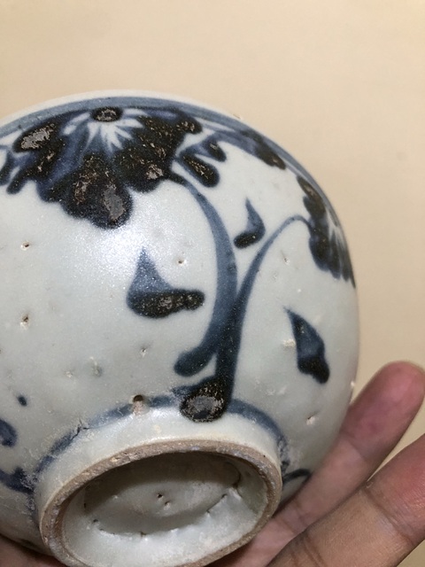 古玩陶瓷青花花卉紋蓮子碗真品鑒賞圖