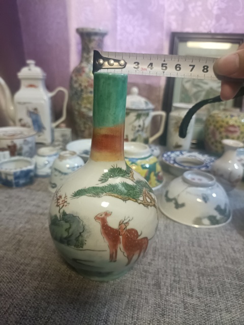 古玩陶瓷創匯粉彩松鹿圖天球瓶拍賣，當前價格2888元
