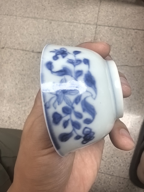古玩陶瓷青花杯真品鑒賞圖
