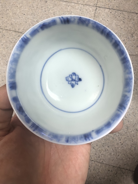 古玩陶瓷青花杯真品鑒賞圖