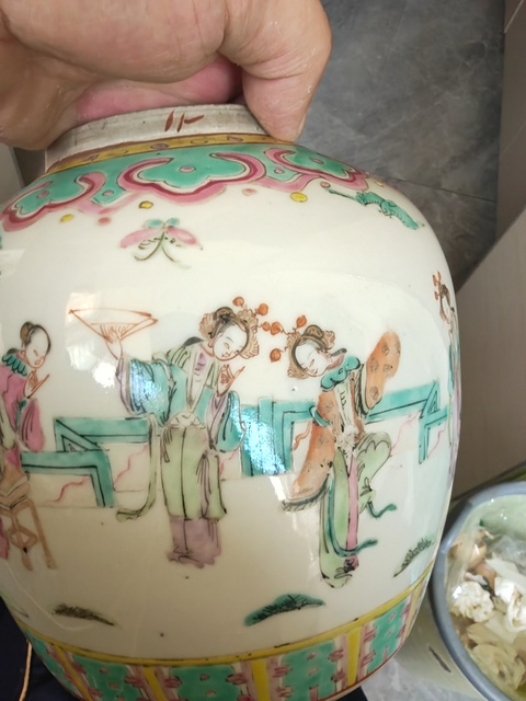 古玩陶瓷罐真品鑒賞圖