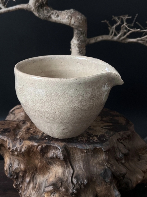 古玩陶瓷流口杯真品鑒賞圖