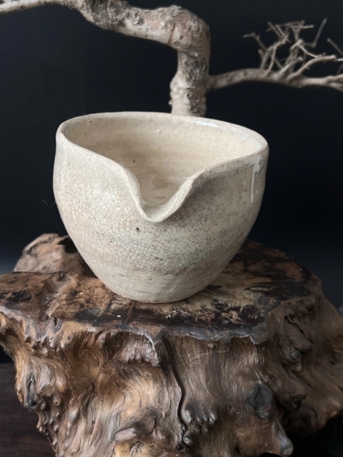 古玩陶瓷流口杯真品鑒賞圖