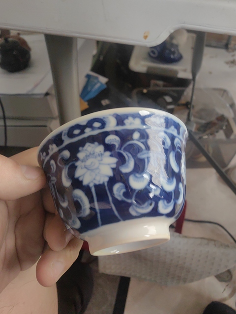 古玩陶瓷青花花卉茶具真品鑒賞圖