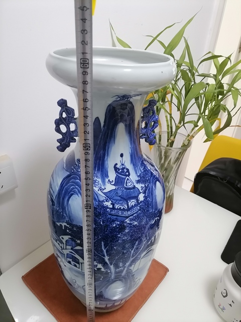 古玩陶瓷青花山水人物雙耳盤口瓶拍賣，當前價格12000元