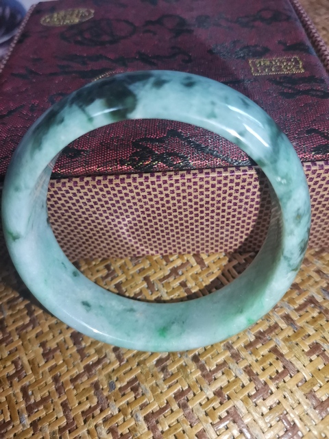 古玩玉器天然翡翠手鐲真品鑒賞圖