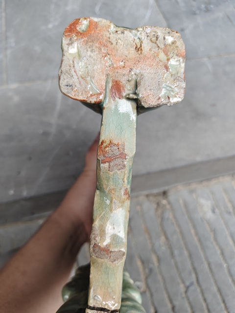 古玩陶瓷龍泉青瓷瑞獸硯屏真品鑒賞圖