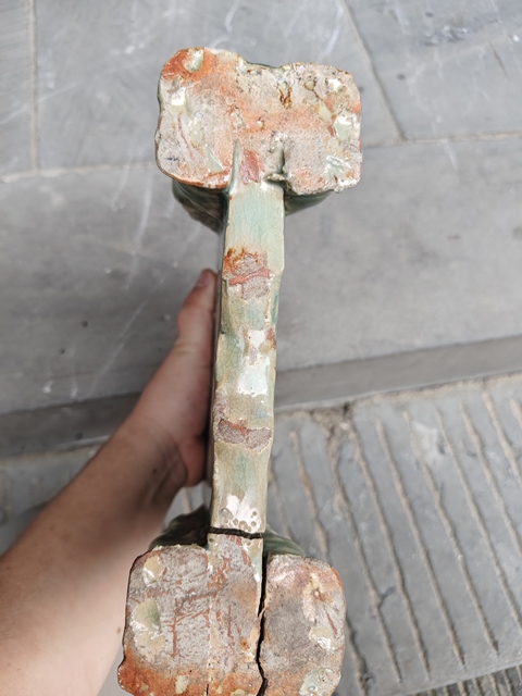 古玩陶瓷龍泉青瓷瑞獸硯屏真品鑒賞圖