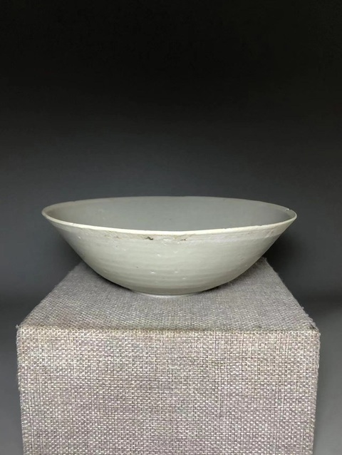 古玩陶瓷青白釉雙魚面包碗真品鑒賞圖
