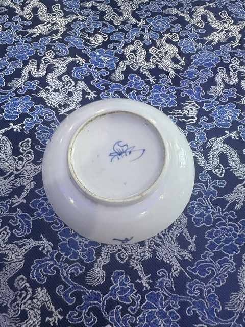 古玩陶瓷清晚期·青花團龍盤拍賣,當前價格788元