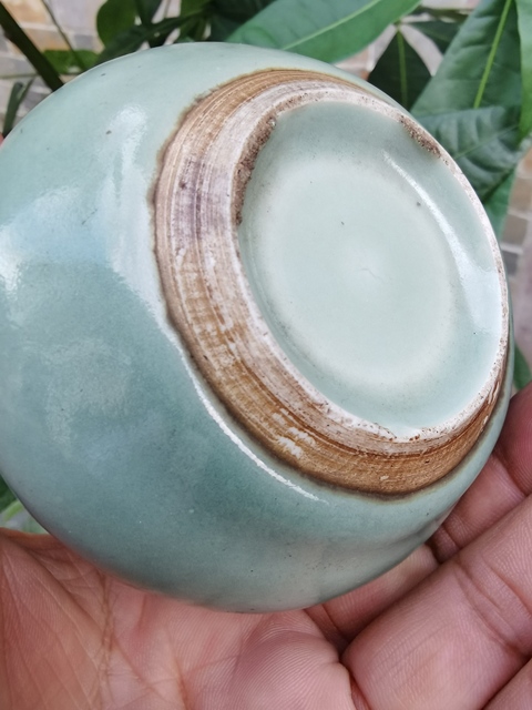 古玩陶瓷青瓷線條罐真品鑒賞圖