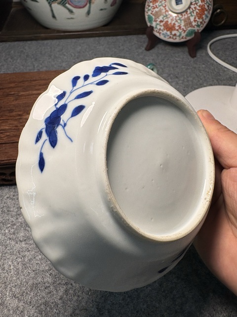 古玩陶瓷晚清青花盤真品鑒賞圖
