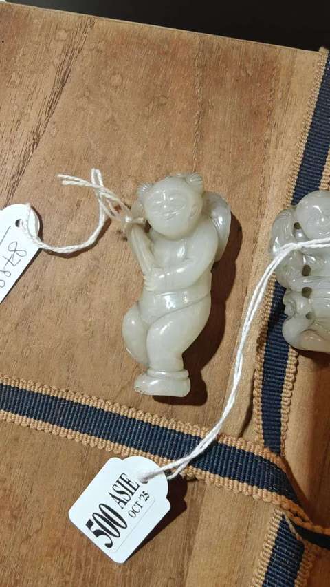 古玩玉器和田玉雕童子真品鑒賞圖