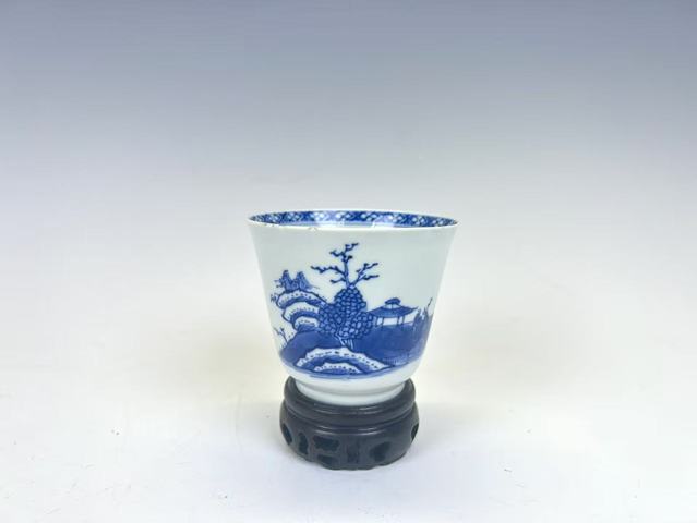 古玩陶瓷清乾隆·青花通景山水鈴鐺杯碟拍賣，當前價格588元