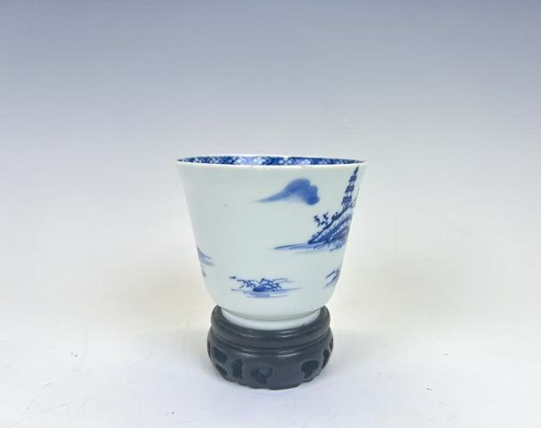 古玩陶瓷清乾隆·青花通景山水鈴鐺杯碟拍賣，當前價格588元