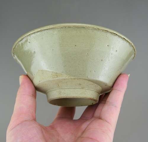 古玩陶瓷龍泉青瓷唇口碗真品鑒賞圖